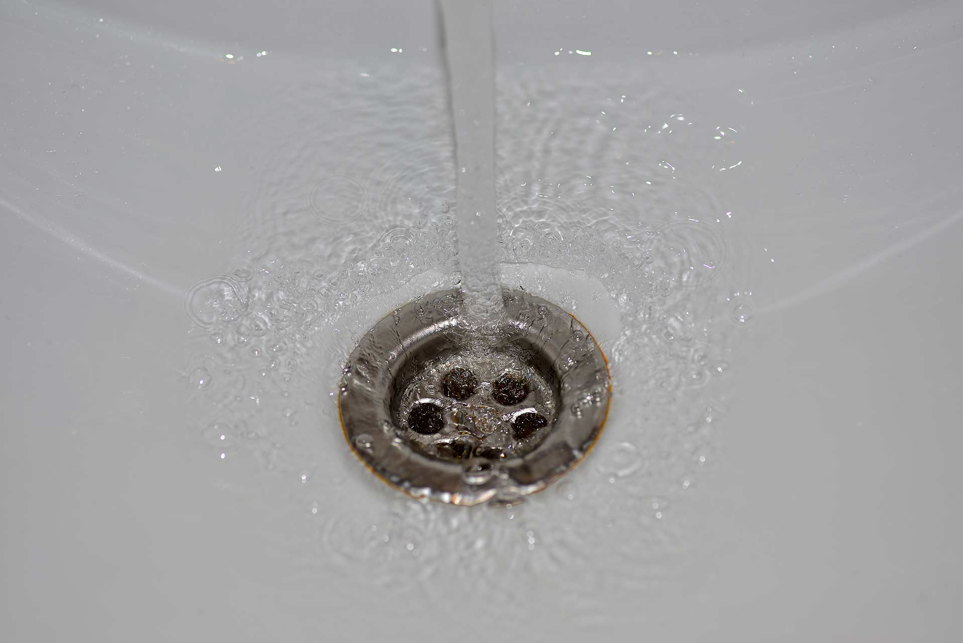 A2B Drains provides services to unblock blocked sinks and drains for properties in Wednesfield.